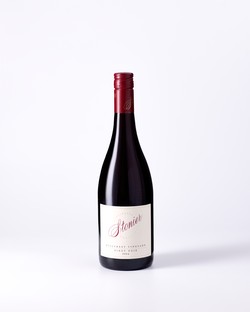 2024 Stonier Hillcrest Vineyard Pinot Noir